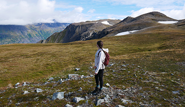 Hiking Grace Ridge in Kachemak Pay State Park in Homer, Alaska